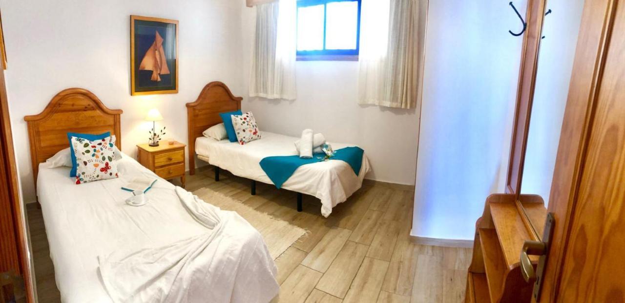 Апартаменты Amazing Sea Views In Cactus Blanco Лос Кристианос Экстерьер фото